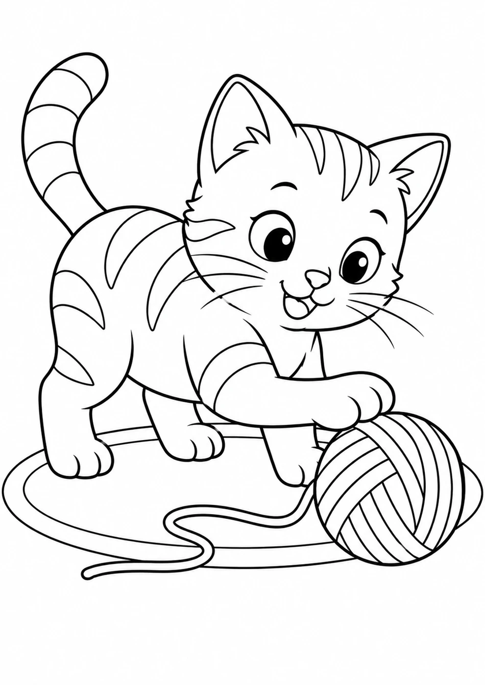Le chaton rayé joue avec sa pelote